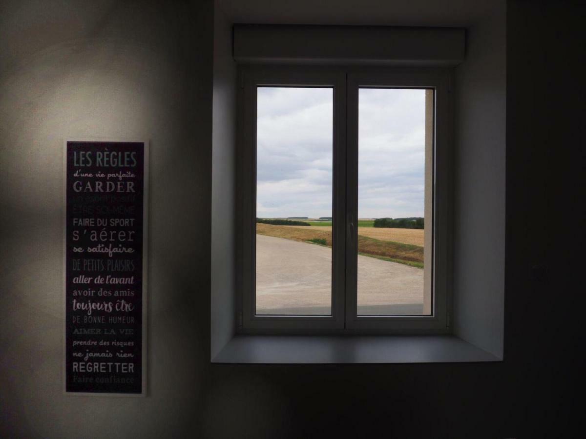 Beauvilliers  Ferme De Mesangeonヴィラ エクステリア 写真